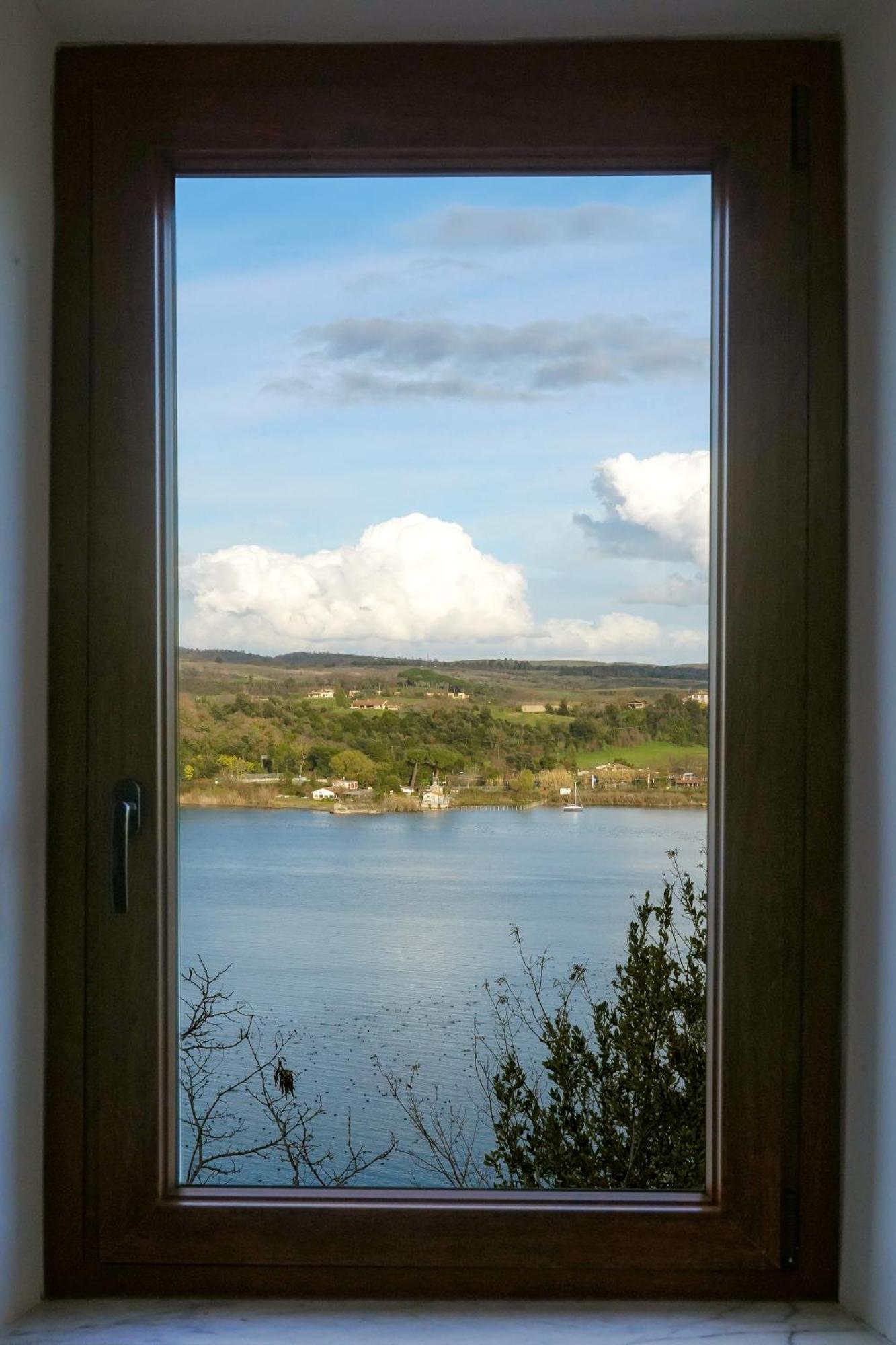 Grazioso appartamento sul Lago Anguillara Sabazia Esterno foto